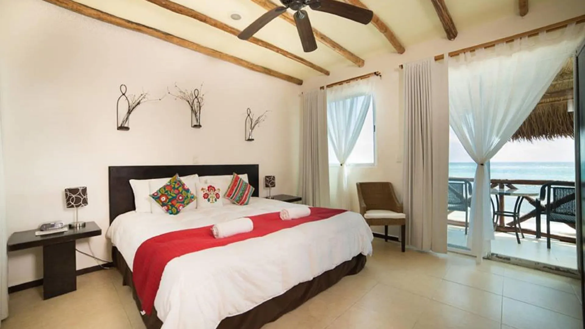 Hotel Arenas Mahahual