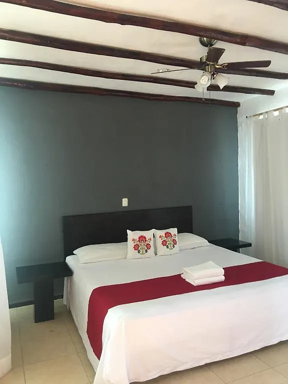 Hotel Arenas Mahahual