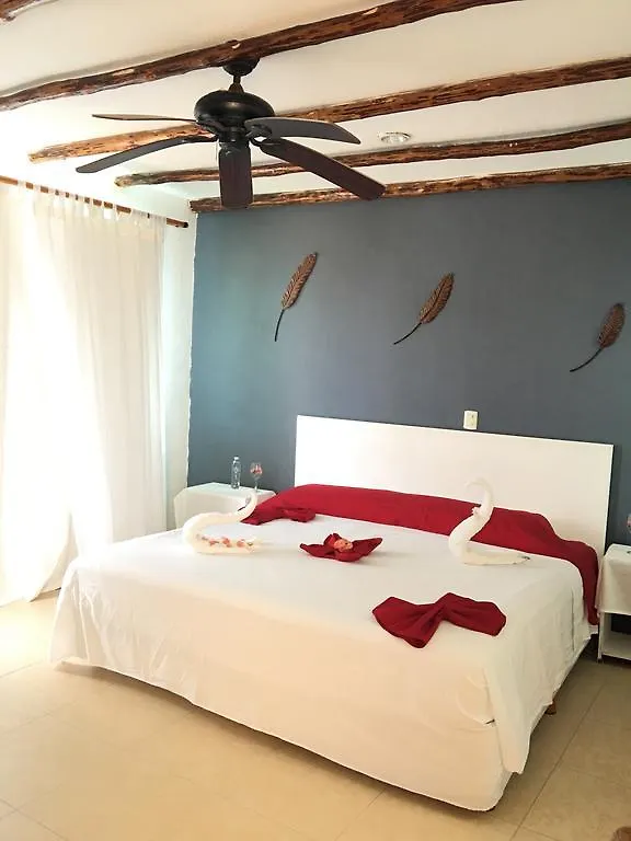 Hotel Arenas Mahahual